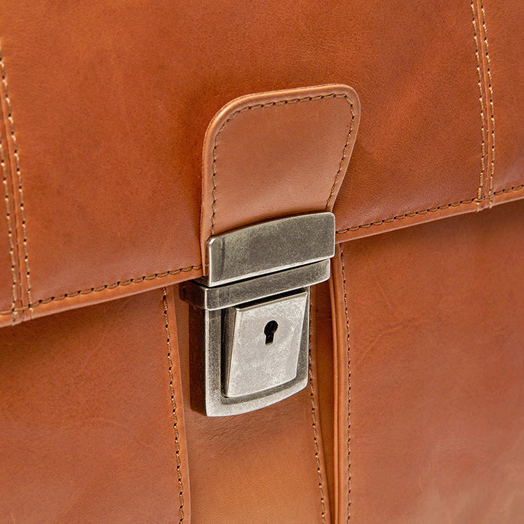 chesterfield-brand-stuttgart-portfolj-cognac-05.jpg