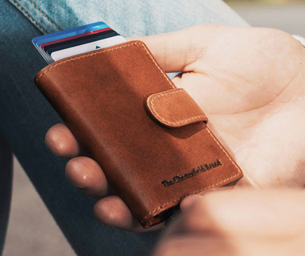 chesterfield-brand-wallet-loughton-howitworks.jpg