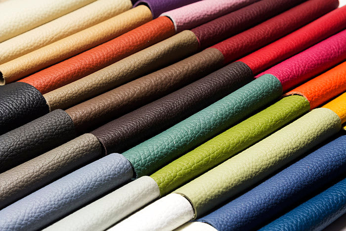 Färg för vinyl, konstläder och plast