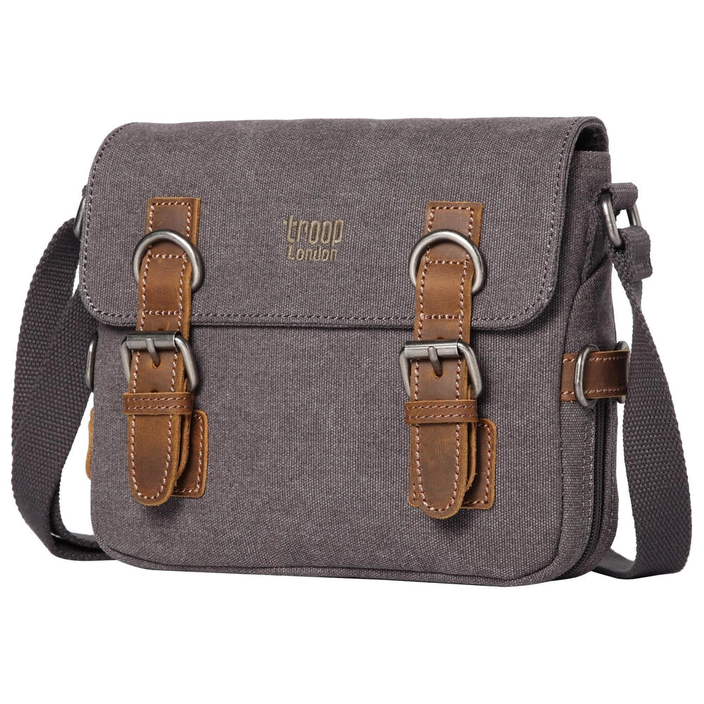 Crossbodyväska i Kanvas | TRP0111 | Troop London